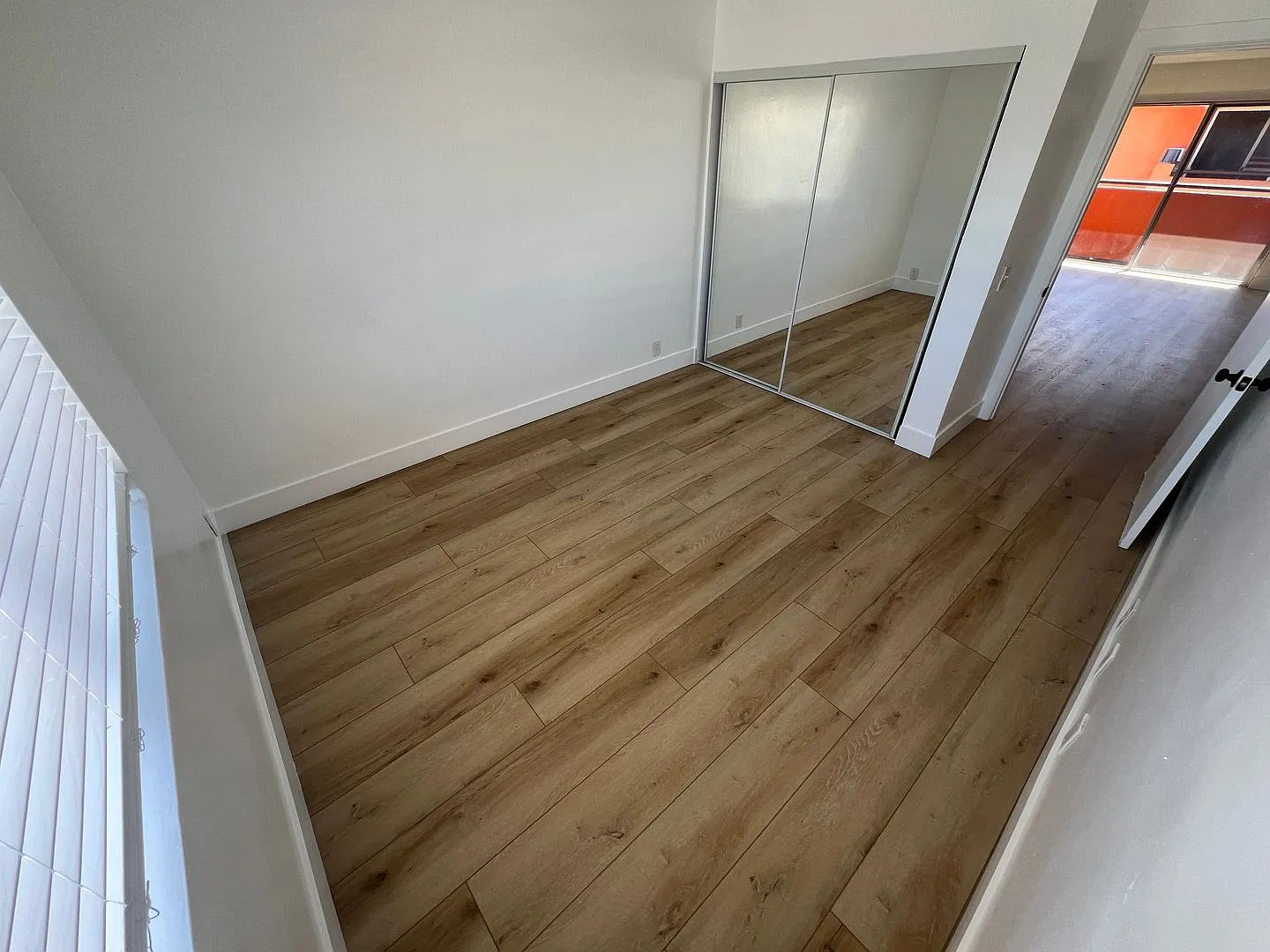 Villa Regency Apartments — Photo 3