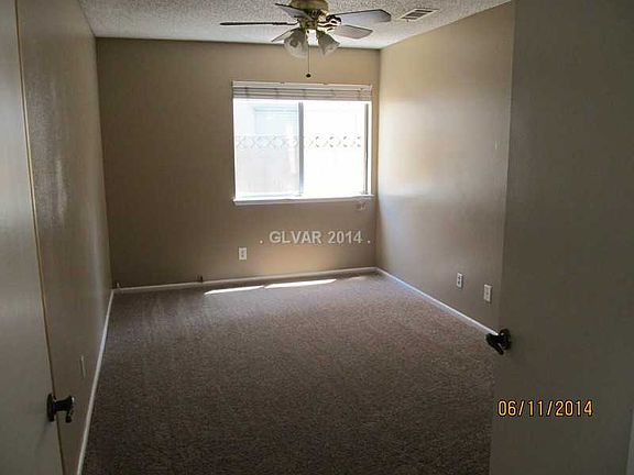 4th image of 1533 Teardrop St