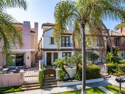 517 21st St, Huntington Beach, CA, 92648