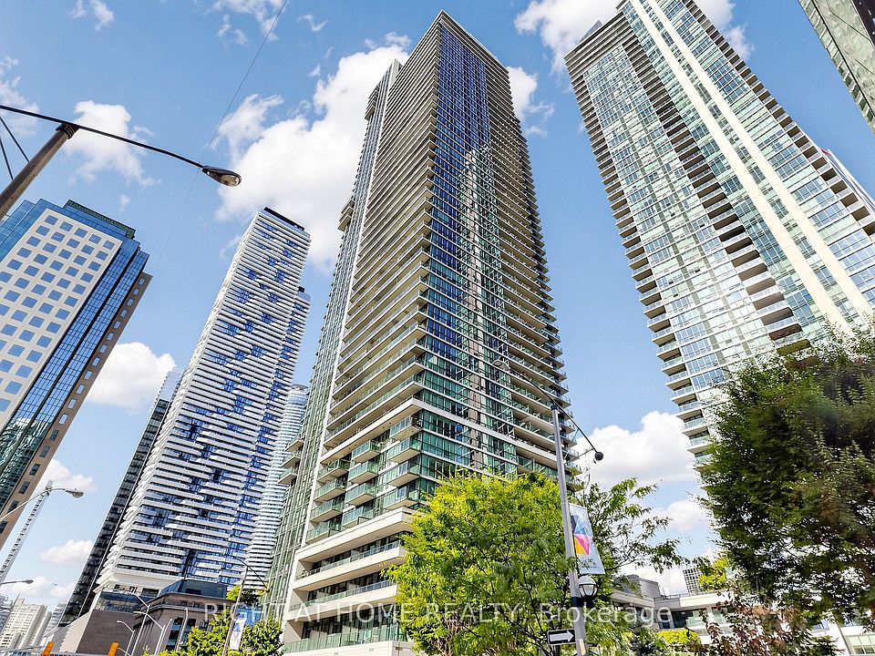 1st image of 33 Bay St #609