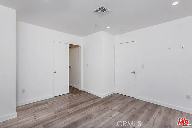10916 Hesby St — Photo 14