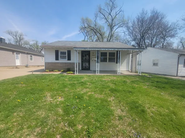 4020 N Bryer Pl, Peoria, IL 61614