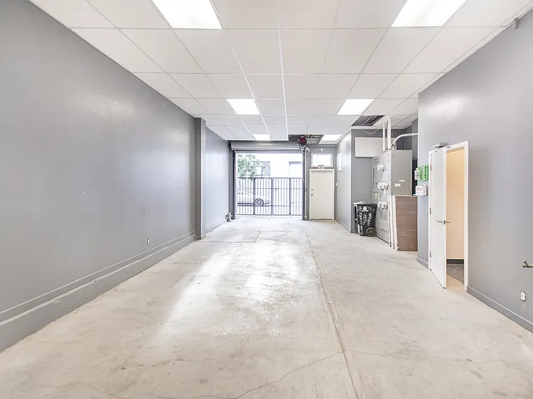 30 Washburn St #3 — Photo 40