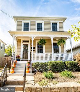 702 Lee Ave, Fredericksburg, VA, 22401