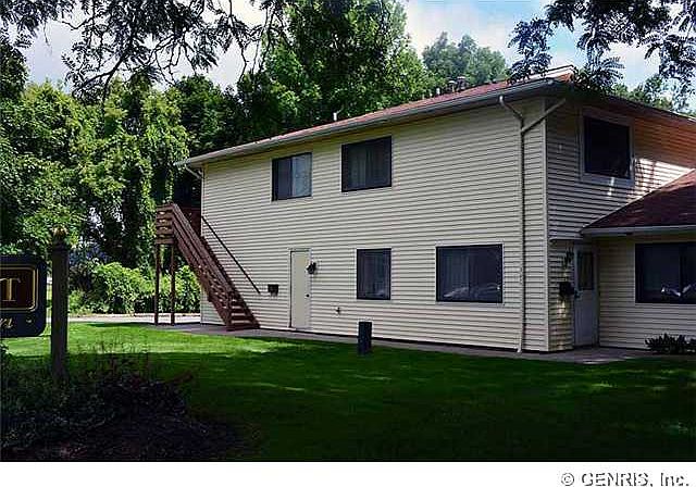 1st image of 121 Milrace Dr