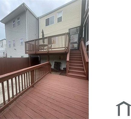 3rd image of 513 Oglethorpe St NW