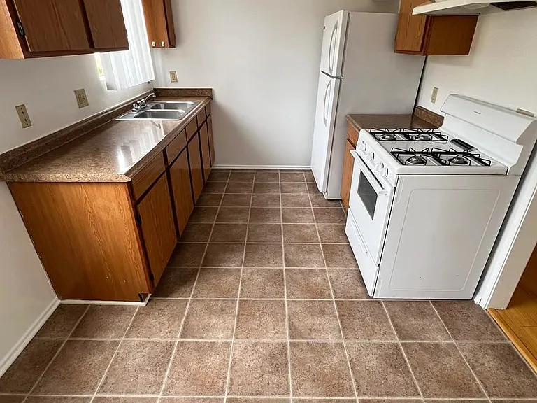 3671 Veteran Ave #3 — Photo 8