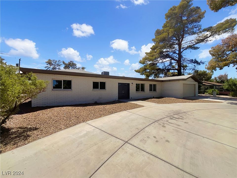 2nd image of 2231 Bridlewood Dr