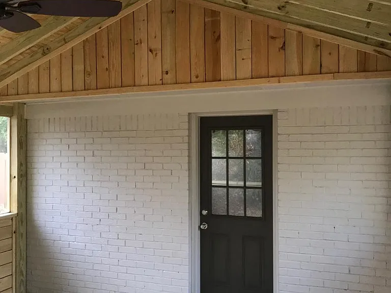 Screened Porch