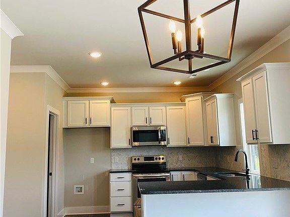 2nd image of 804 Eastborough Ct