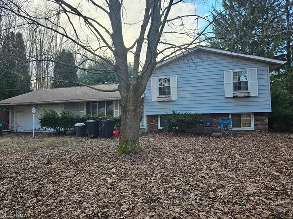 2250 Brighton St, Madison, OH 44057