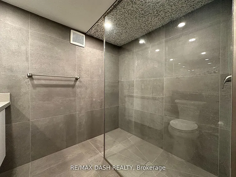 725 Palmerston Ave W #BASEMENT — Photo 14