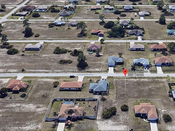 4th image of 1231 NW 20th Ter
