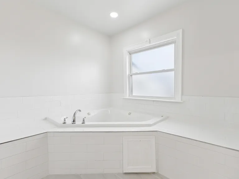 10828 Miller Rd — Photo 43