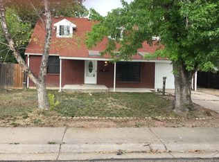 128 Gamble Ln, Pueblo, CO 81001