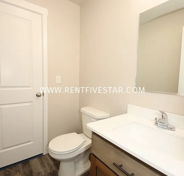 431 McKinley Ave #5B — Photo 10