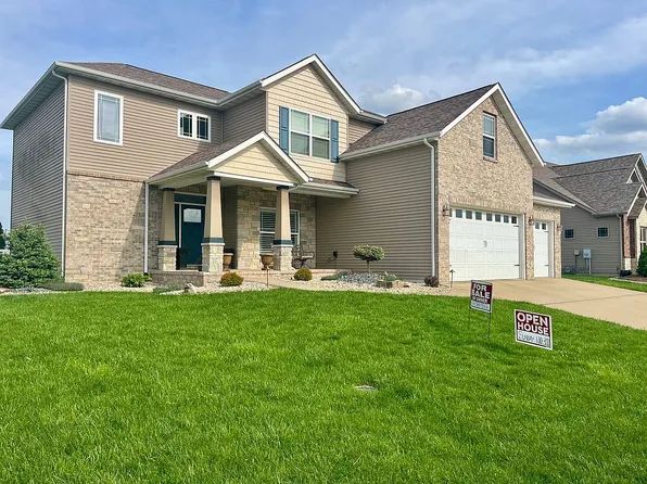 200 Oakshire Dr E, Glen Carbon, IL 62034