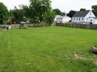 250 28th Ave SW, Cedar Rapids, IA 52404