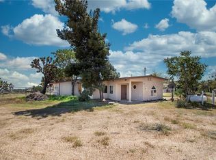 4987 Roberts Rd, Yucca Valley, CA 92284