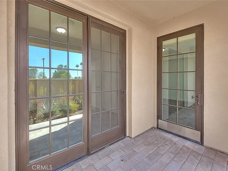 501 W Foothill Blvd #104 — Photo 14