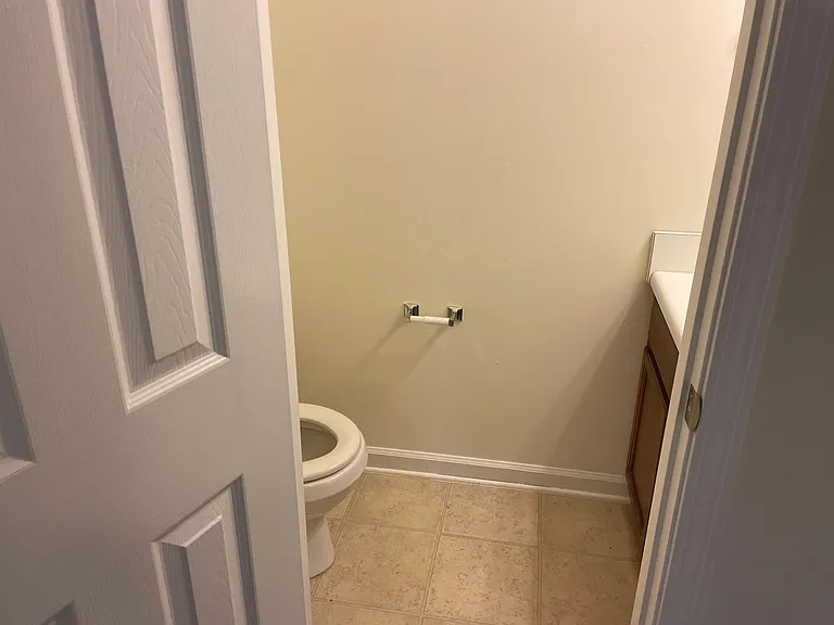 1668 Holly Grove Way — Photo 8