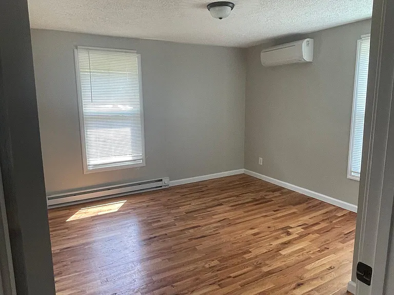 6453 McGlothlin Ln — Photo 17