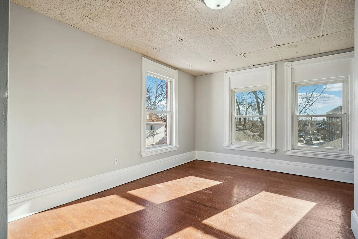 Building Photo - 227 Allen St #225-4