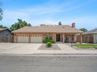 1620 Carleton Dr, Turlock, CA 95382