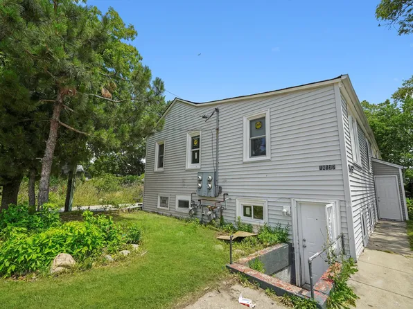 14137 Greenwood Rd, Dolton, IL 60419