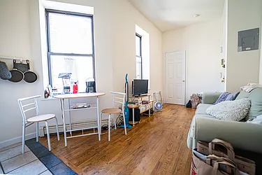 200 East 7th Street, #6B