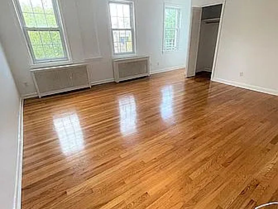 2nd image of 21-27 47th St #2F