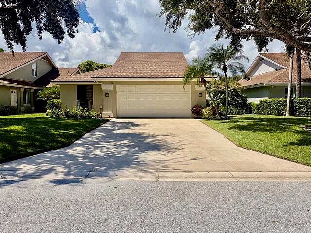 1st image of 204 Cape Pointe Cir