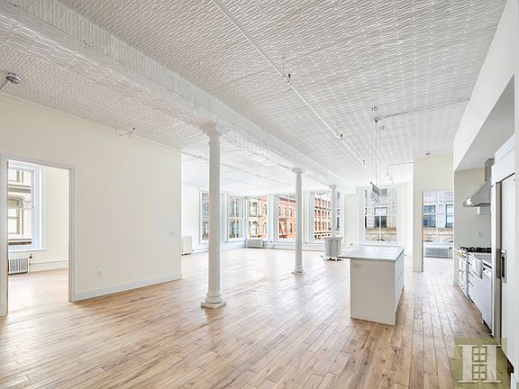 2nd image of 54 Greene St Ste 4B