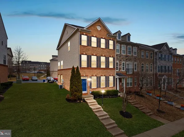 1596 Kinnaird Ter NE, Leesburg, VA 20176