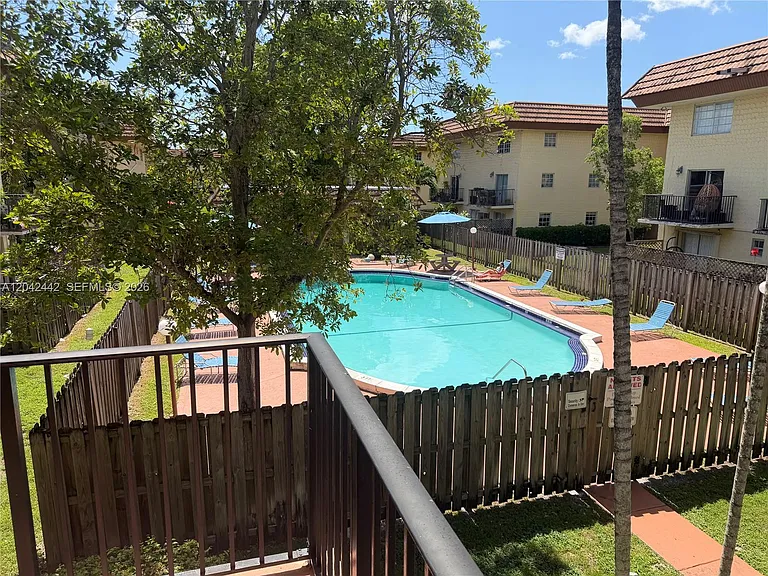 8600 SW 109th Ave #4-231 — Photo 14