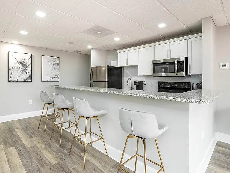 59Twenty @ Monroe — Photo 13