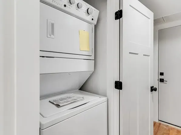 97 Condor St #4, Boston, MA 02128