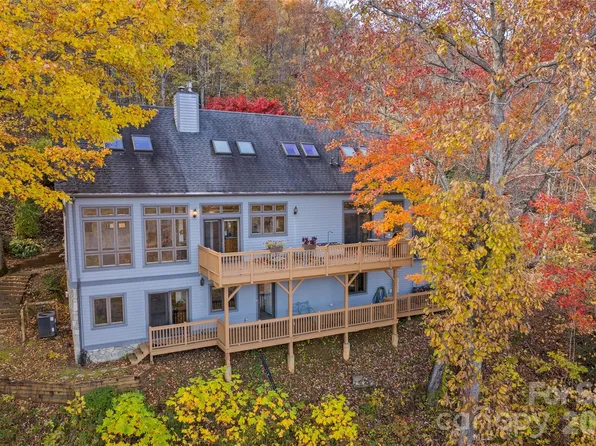 33 Great Aspen Way, Black Mountain, NC 28711