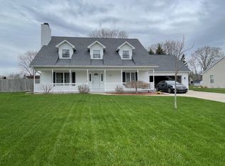6106 Willowbrook Dr, Saginaw, MI 48638