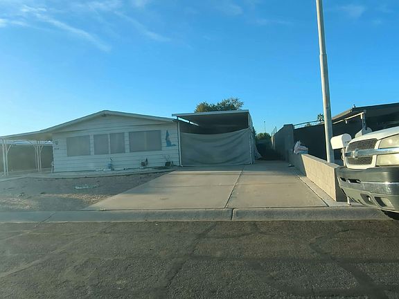 2nd image of 7709 E Glade Ave