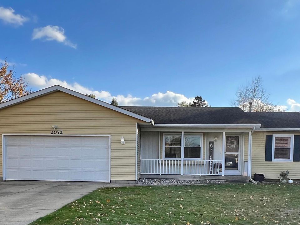 1st image of 2072 Oak Hollow Dr