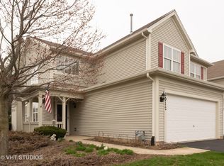 3012 Pleasant Plains Dr, Saint Charles, IL 60175