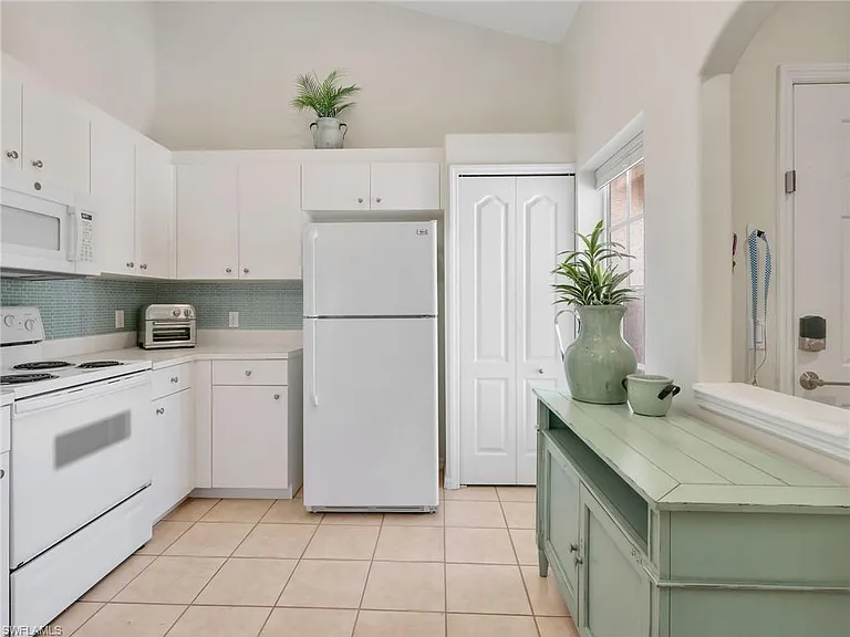 1295 Sweetwater Cv #8201 — Photo 6
