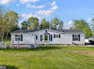 1813 Twin House Rd, Oxford, PA 19363