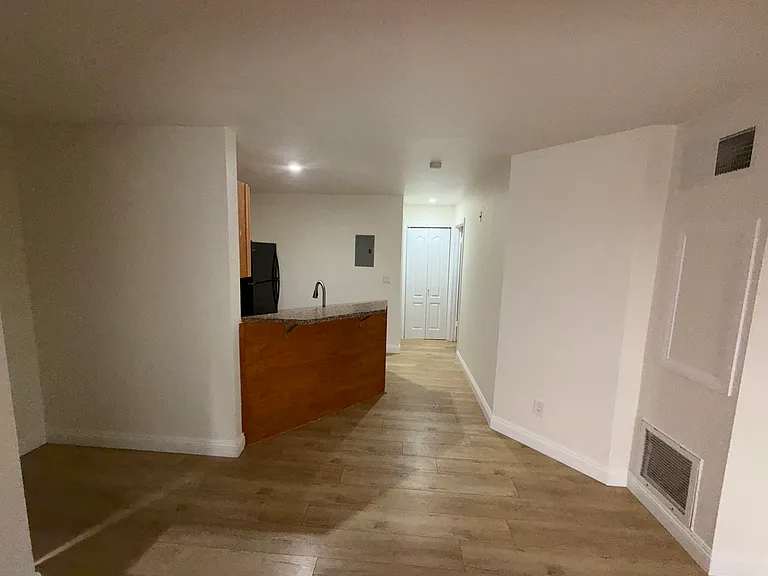510 Elm Dr #102 — Photo 3