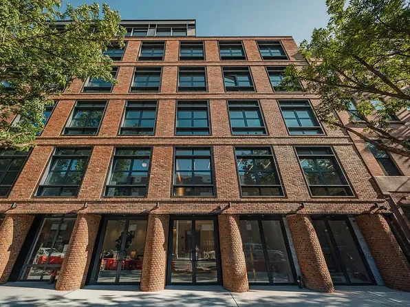 420 Gates Avenue image 9 of 9