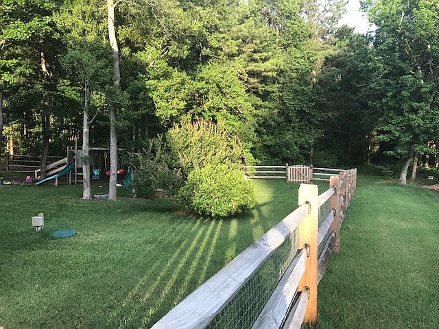 2nd image of 168 E Springdale Rd