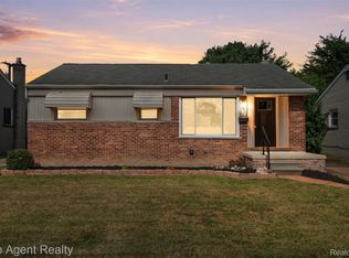 15110 Drake St, Southgate, MI 48195
