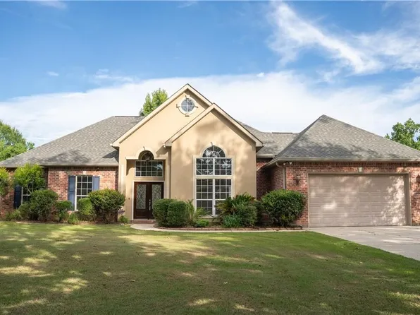 1246 Carroll St, Mandeville, LA 70448