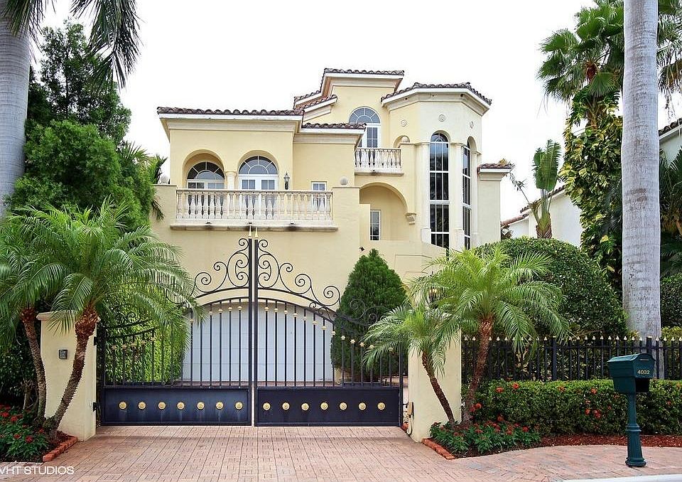 1st image of 4032 Island Estates Dr